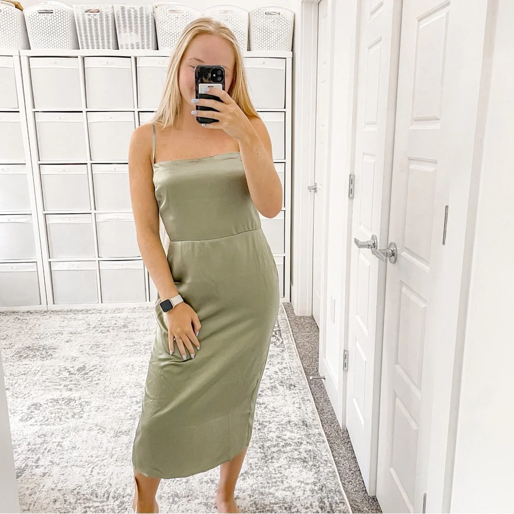 NEW Reformation Oaklie Strap Silk Midi Slip Dress Artichoke - Picture 2 of 9
